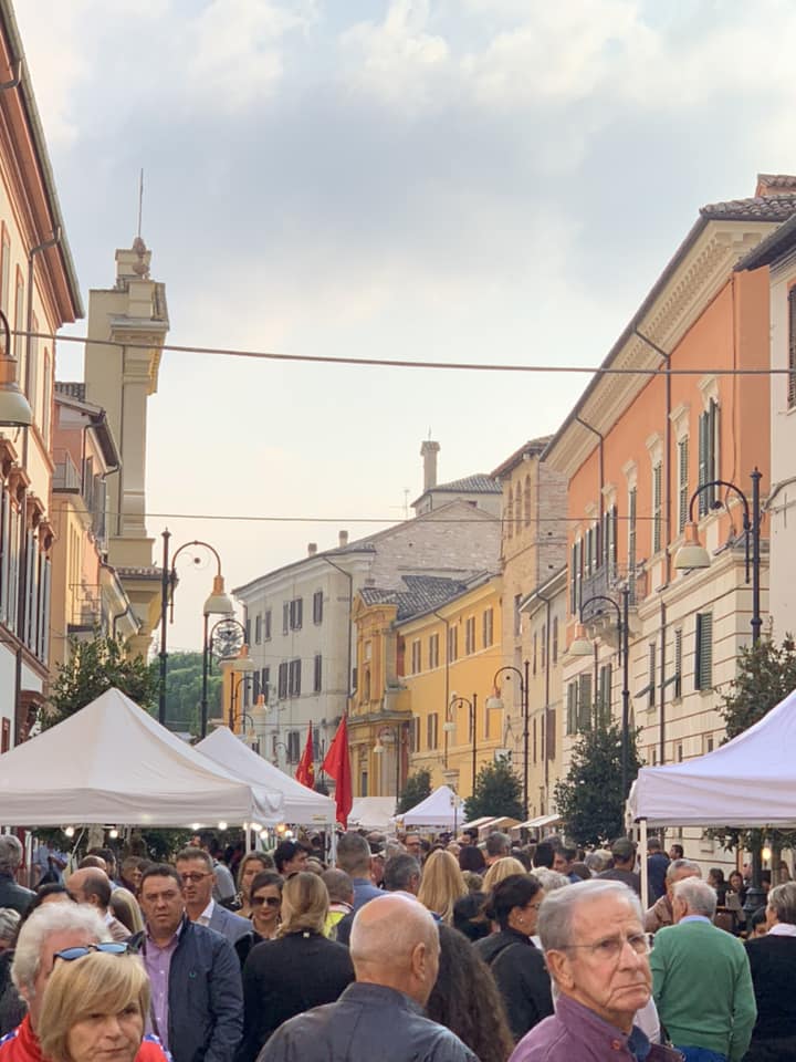 pergola fiera tartufo-seconda domenica