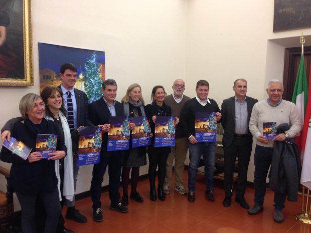 Natale, a Fano la pista sul ghiaccio e la “Via dei Ciliegi e dei Bambini”