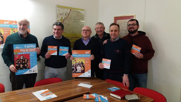 Al Politeama torna Cianfrusaglia,  risate garantite da 15 anni