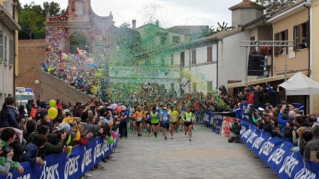 La ColleMar-athon 2019 parla marocchino, trionfo per Younnes Zitouni e Asmae Ghizlane