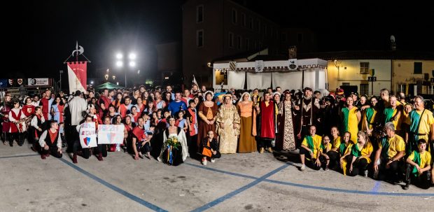 In 15mila al Palio delle Contrade. Vince Vescovado