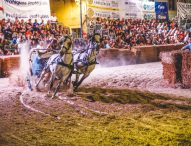 Faustus e il Lupo vincono la corsa delle Bighe. Si chiude con una parata da record e una serata spettacolare la Fano dei Cesari