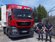 Viaggiava con tasso alcolico record: inseguito, denunciato e patente ritirata