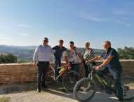 Notturna dei Sapori in mtb, a Montalfoglio in 200 per pedalare tra colline, borghi e specialità enogastronomiche