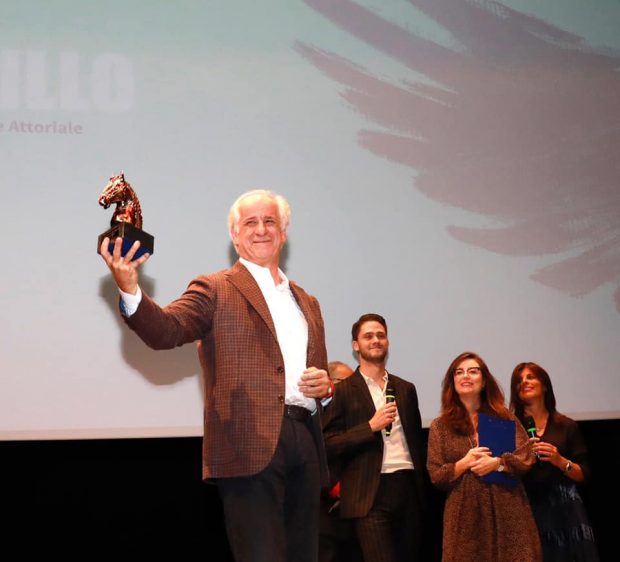 Animavì, il Bronzo Dorato all’arte attoriale a Toni Servillo: “Orgoglioso. Per questo Festival nutro ammirazione”