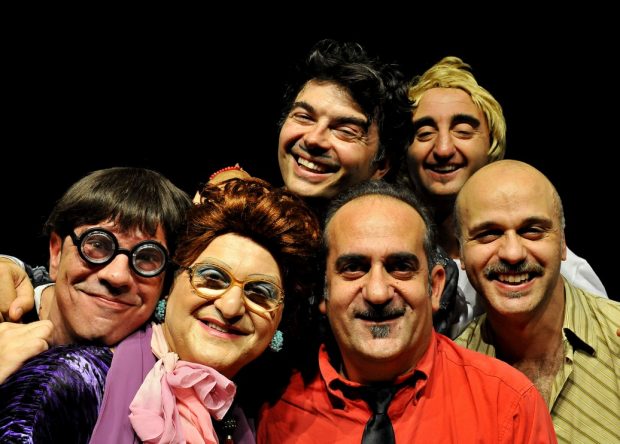 Il San Costanzo Show presenta a Cagli il nuovo spettacolo “Sei personaggi in cerca del… settimo”