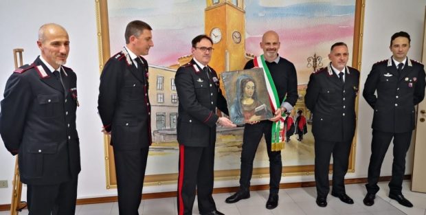 Fossombrone, carabinieri restituiscono alla cittadinanza dipinto rubato nel 1992