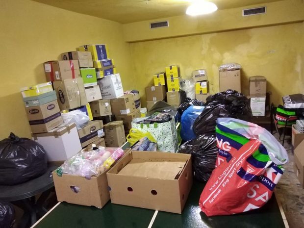 Batte forte il cuore della Valcesano, un successo la raccolta indumenti per i senzatetto