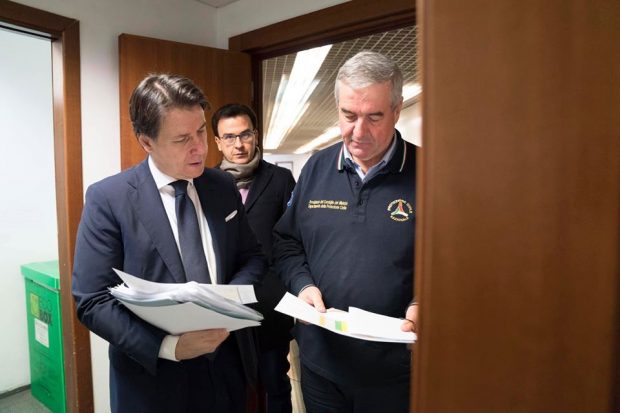 Coronavirus: Conte telefona al presidente Ceriscioli, slitta ordinanza chiusura scuole. Domani coordinamento Governo con Regioni