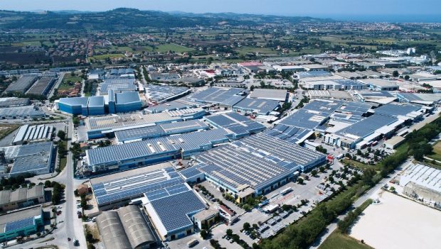 Fano, finanziamento da 80 milioni di euro per la crescita e lo sviluppo di Profilglass Spa