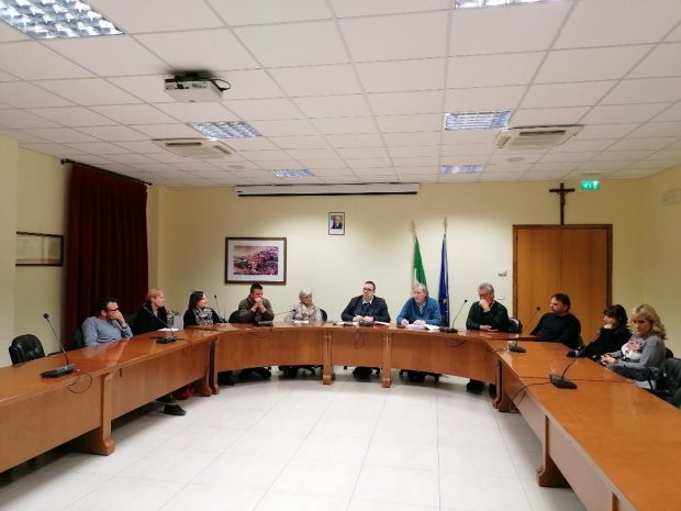 Allevamento Fileni, il Consiglio comunale dice ‘no’