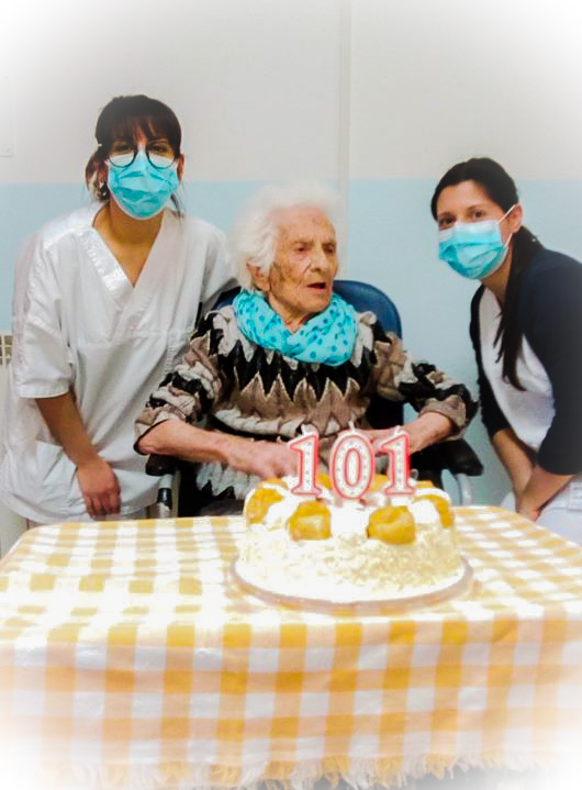 San Lorenzo in Campo festeggia i 101 anni di Tina: gli auguri del Sindaco e di tutti i laurentini