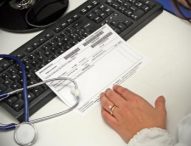 Coronavirus, ricetta medica arriva via mail o Whatsapp