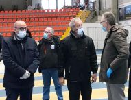 Bertolaso: “Positivo al Covid-19. Continuerò a coordinare lavori nelle Marche”