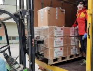 Ad Ancona arrivate le prime mascherine donate alle Marche dalla Cina