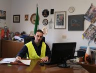 Terre Roveresche, omaggio dell’Amministrazione comunale ai defunti con un minuto di silenzio e un fiore