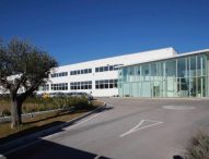 Noctis, evoluzione al servizio del territorio: mascherine certificate con produzione automatica. Nuovo reparto tessile con 25 dipendenti