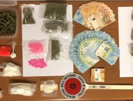 Cocaina, hashish, anfetamine ed ecstasy: arrestato giovane. Acquisti in rete?