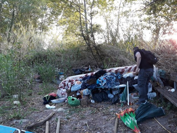 Fiume Metauro, rifiuti e degrado. Legambiente Fano interroga il Comune