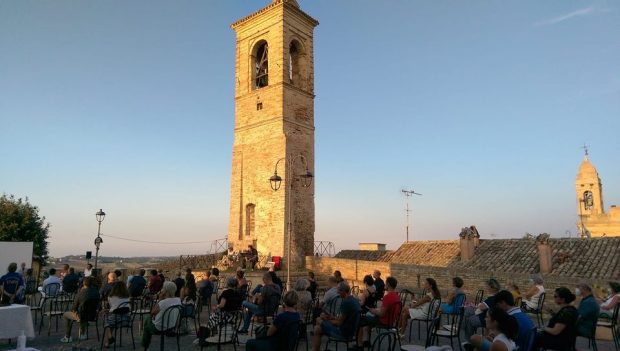 Artesia, a Piagge rassegna di arte e poesia