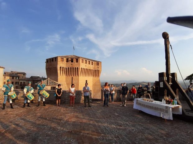 Coronavirus, annullata a Mondavio la manifestazione Rinascimentica
