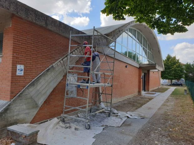 San Lorenzo in Campo, si ristruttura la vecchia palestra e procede la realizzazione della nuova struttura