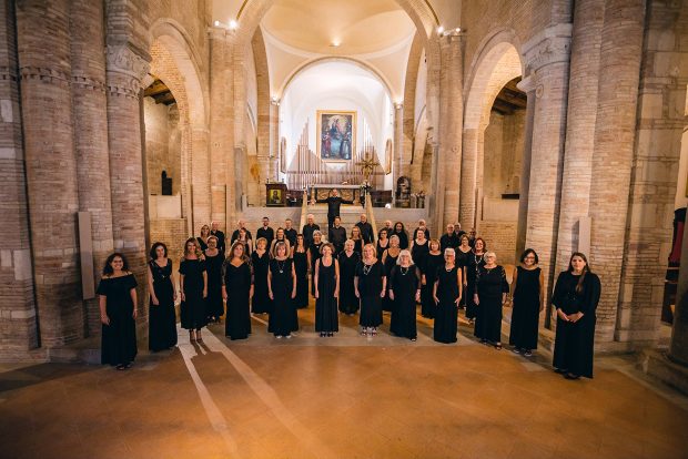 Palcoscenico Marche, 14 straordinari documentari per raccontare architetture, ambiente e arti nella provincia di Pesaro e Urbino: da San Lorenzo in Campo a Gradara