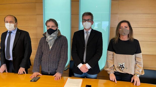 Pedemontana Marche, Fano-Grosseto, ferrovia Fano Urbino: Confcommercio ha incontrato l’assessore Baldelli