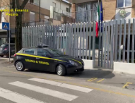 Fano: sequestrati oltre 3300 prodotti tra bigiotteria, prodotti per la casa e mascherine pericolosi per la salute