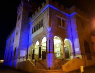 Mondolfo, il Palazzo comunale si tinge di blu per la Giornata mondiale sull’autismo