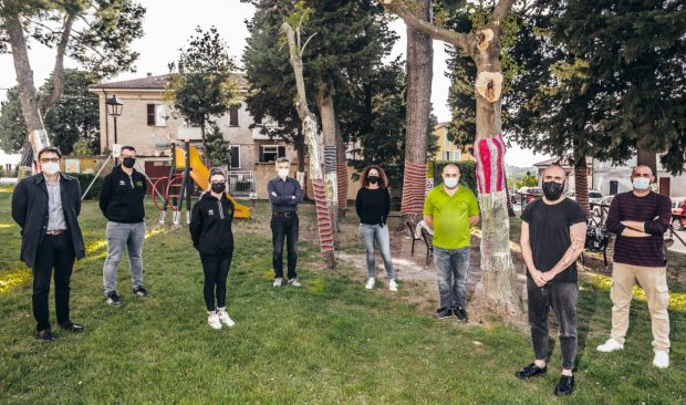 Mondolfo Galleria senza soffitto torna con ‘Natura e abbraccio’