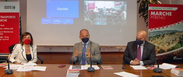 Le Marche in treno, in arrivo percorsi e iniziative per l’estate a bordo dei treni regionali