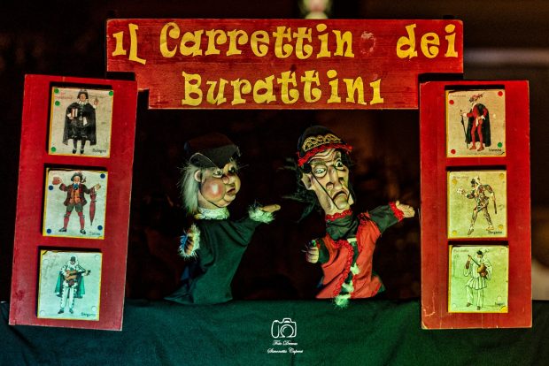 Fano, in Piazza XX settembre appuntamento con i Giovedì sotto le stelle