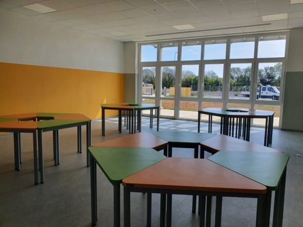 Fano, nuova scuola primaria a Cuccurano: arrivati 200mila euro di nuovi arredi