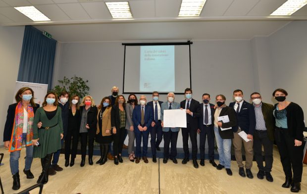 Confcommercio Marche Nord, Regione e Fipe sottoscrivono la Carta dei Valori: “Insieme per valorizzare le Marche”