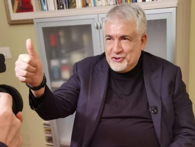 Guarda Chi C’è tra cultura e giornalismo con il protagonista della nuova puntata Stefano Fabrizi