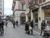 Pesaro: bazar, catene orientali e low cost fuori dal centro? CNA: “Scelta coraggiosa”