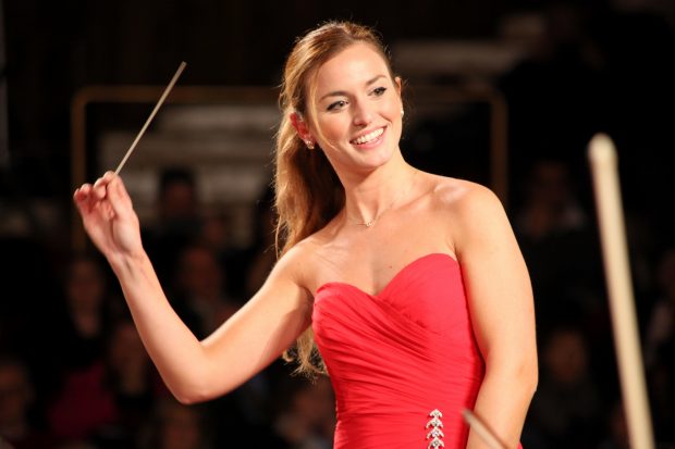 Fano, Beatrice Venezi protagonista di SINFONICA 3.0 al Teatro della Fortuna 