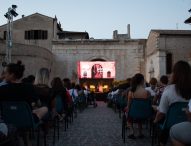 Seconda giornata di Passaggi Festival a Fano: oggi il premio giornalistico Barbato a Lorenzo Cremonesi. Tra gli ospiti, Ceccarelli e Soleri