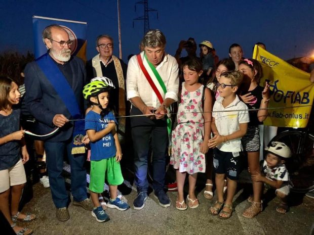 Ciclabile Fano-Fenile, inaugurata l’illuminazione