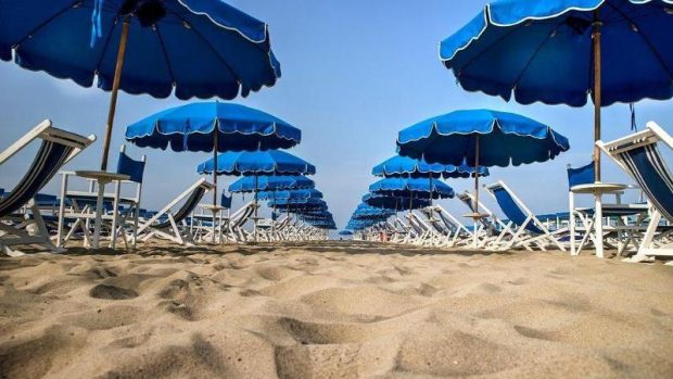 Il 1 maggio inizia la stagione di balneazione nelle Marche. Livelli eccellenti delle acque per oltre il 96%