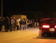 Cartoceto, giovanissimi si radunano per filmare manovre spericolate con auto e moto: diffidati e multati