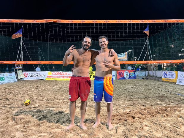Fano, primi acuti per il beach volley Csi in Sassonia