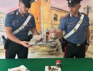 Cagli: un supermarket della droga in casa. I carabinieri arrestano un uomo