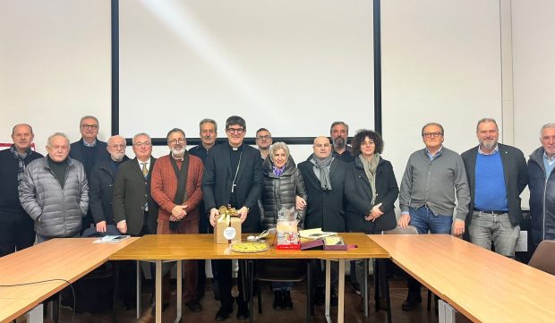 Spopolamento, denatalità, crisi economica, mancanza di giovani al lavoro: direttivo CNA Fano incontra il vescovo Andreozzi