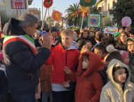 A Sant’Orso a scuola le bambine e i bambini ci vanno da soli
