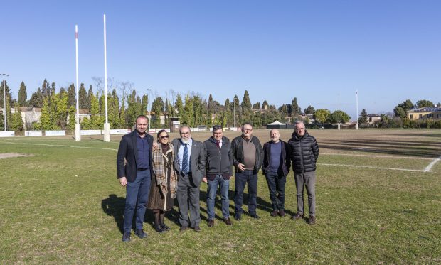 Fano, nuova area sportiva per il Campus. Paolini: «Scuole belle e sicure, avanti con la linea»