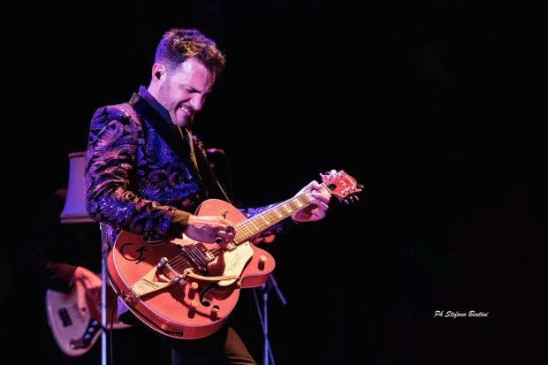 Domenica 28 aprile al Teatro Rossini per Playlist Pesaro lo spettacolo Elvis The King