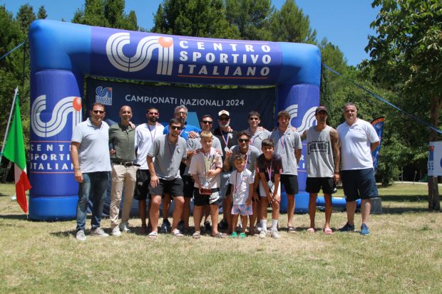 Nazionali di calcio Csi: vincono Verbania e Como ma gli applausi sono per il comitato provinciale di Pesaro Urbino