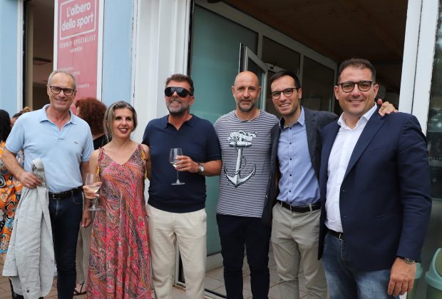 Fano, evento dell’associazione LL oLtre l’ostacoLo a favore di Omphalos autismo e famiglie
